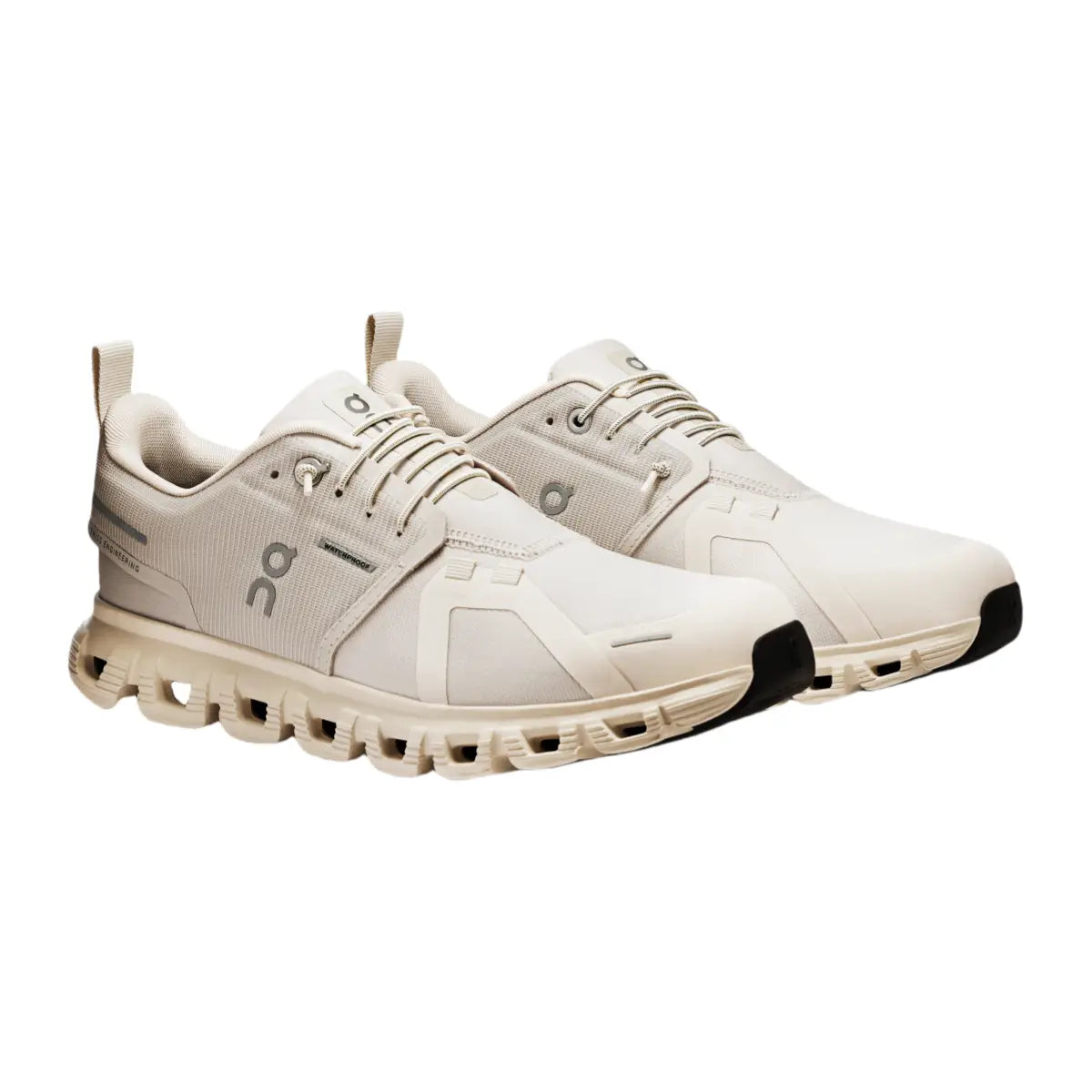 On Women's Cloud 6 Waterproof Pearl/Cream