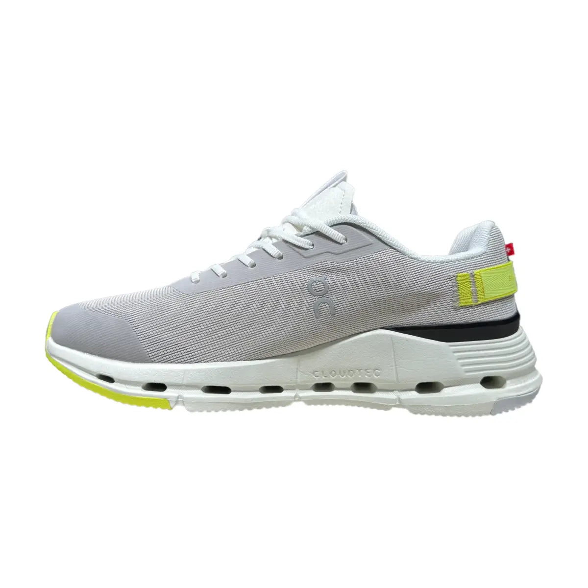 On Women's Cloudnova Form 2 White/Frost