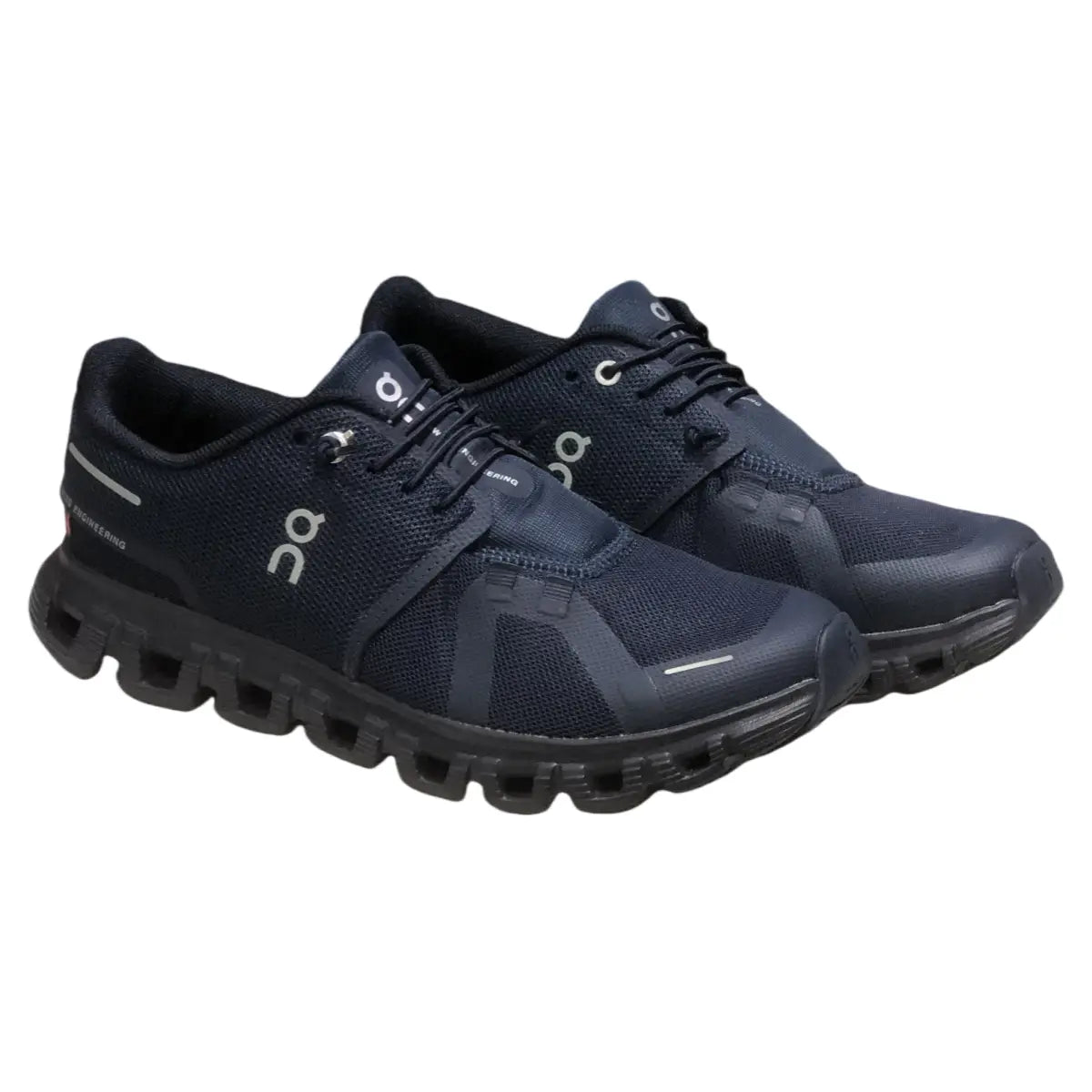 On Women's Cloud 6 Midnight/Black