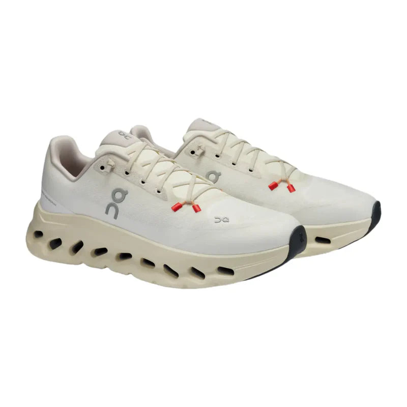 On Women's Cloudtilt Cream/Soft