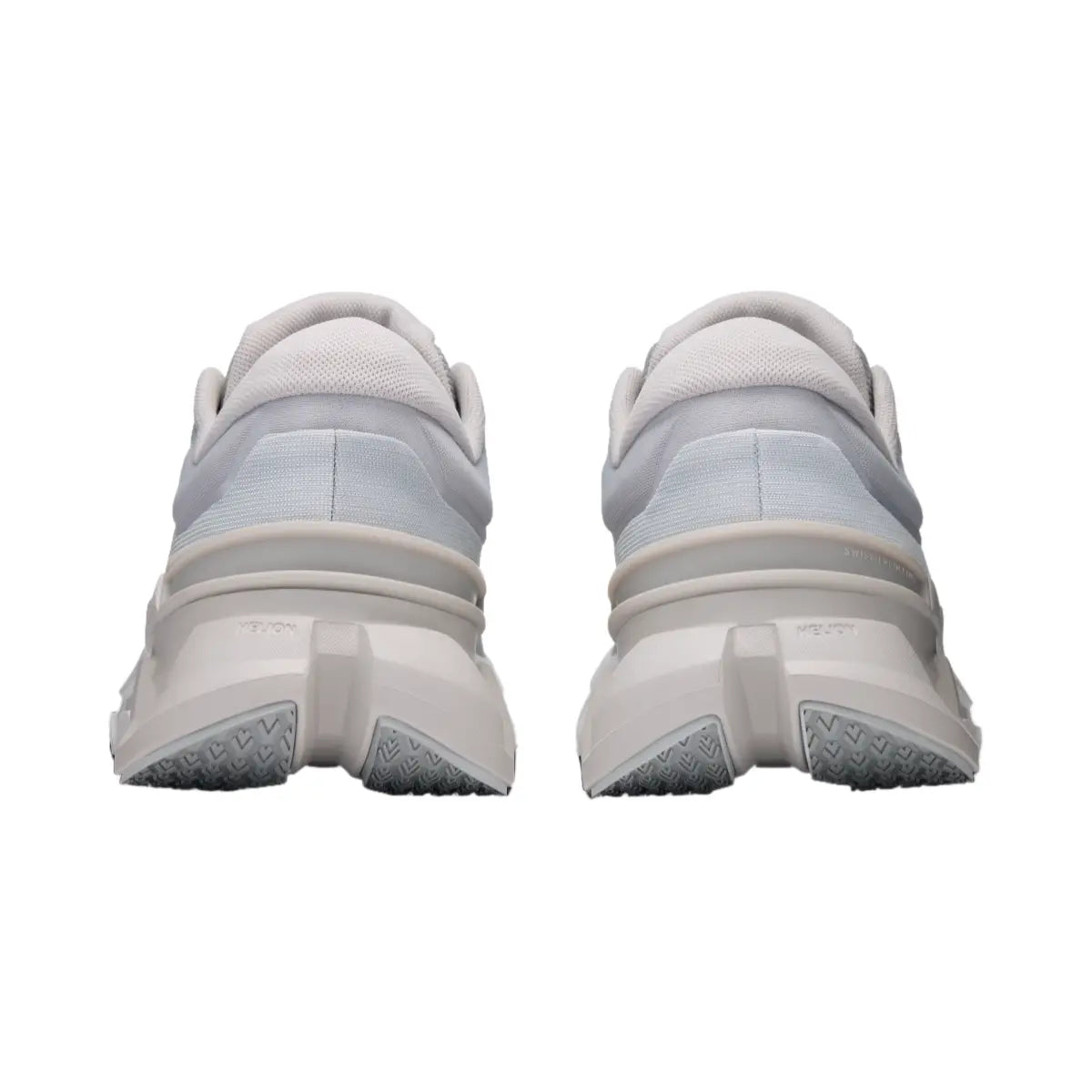 On Men's Cloudflyer 5 Glacier/Wolf