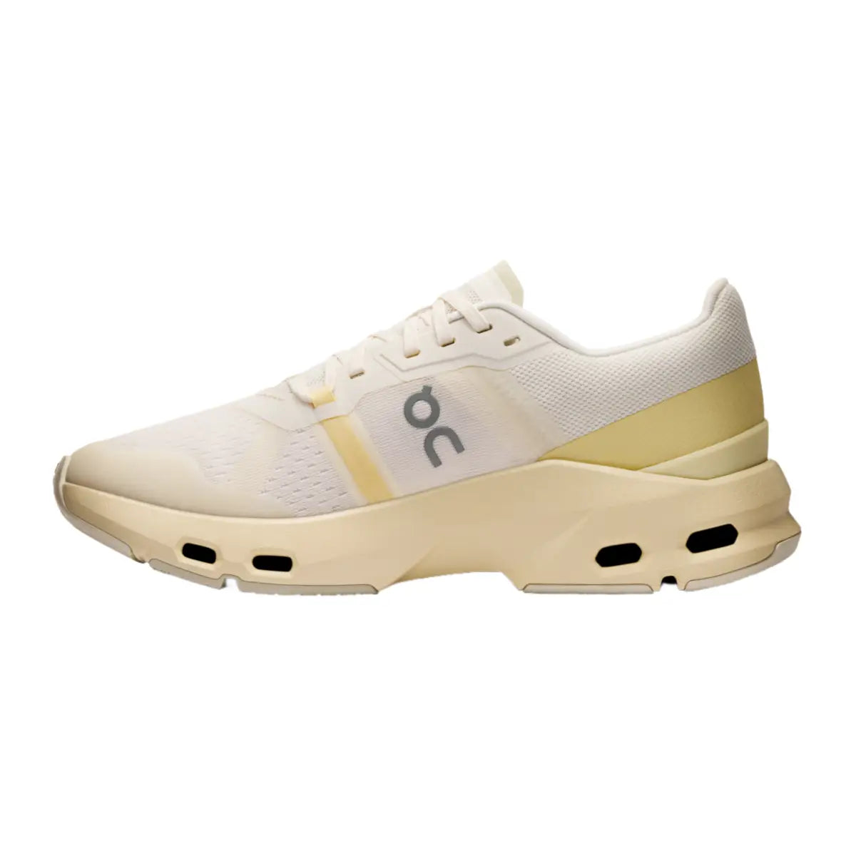 On Women's Cloudpulse  lvory/Tumeric