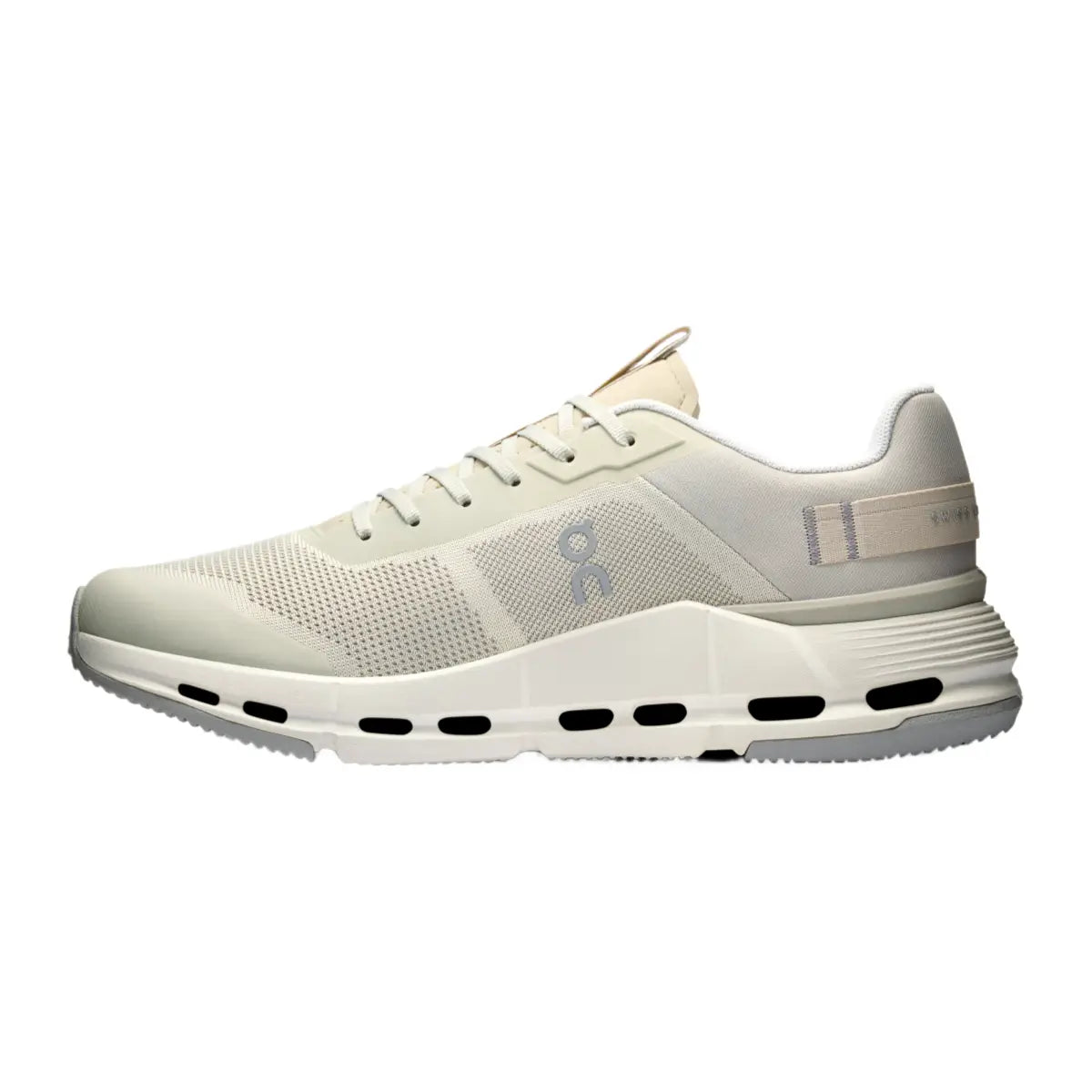On Women's Cloudnova Form 2 Sand/lvory