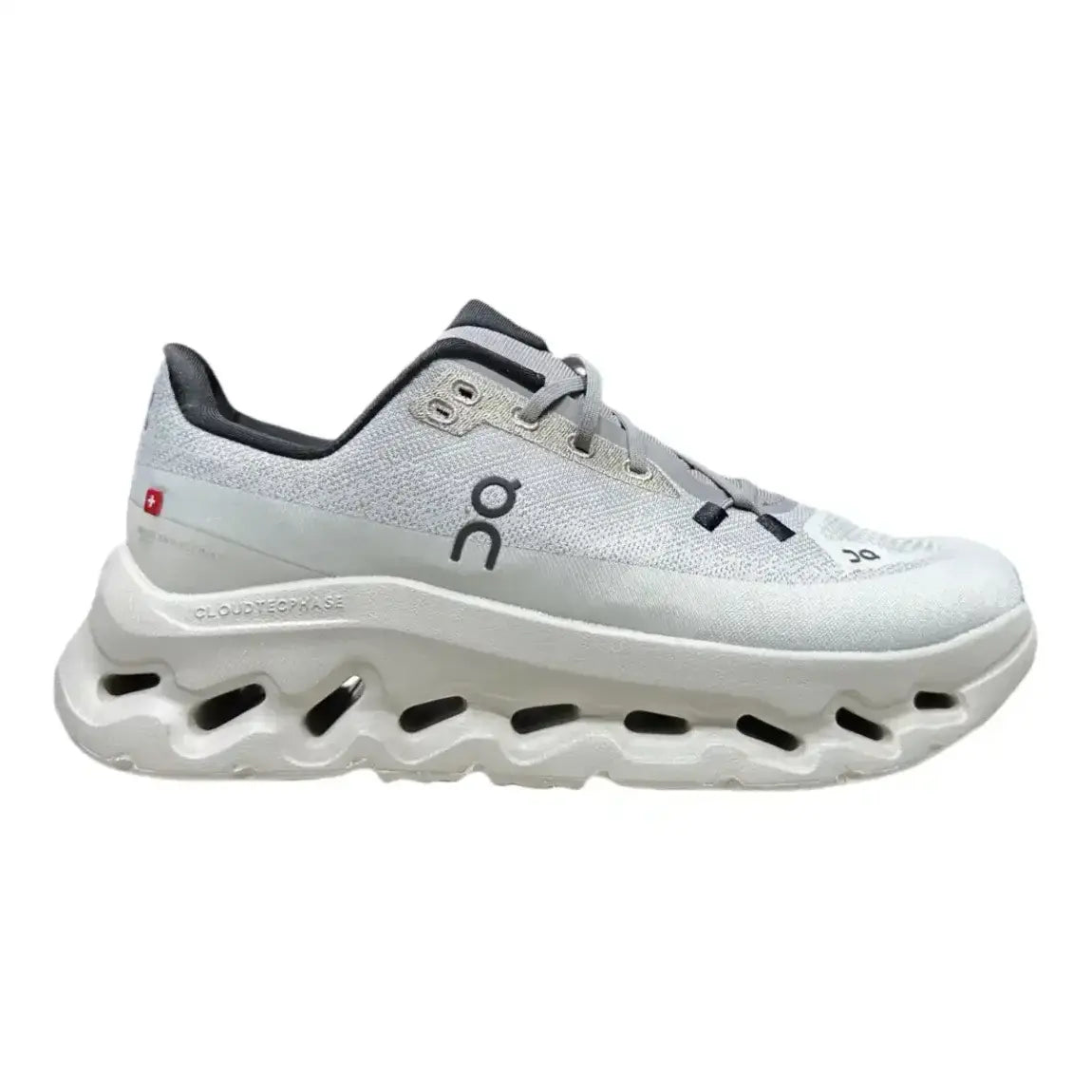 On Men's Cloudtilt Glacier/Black